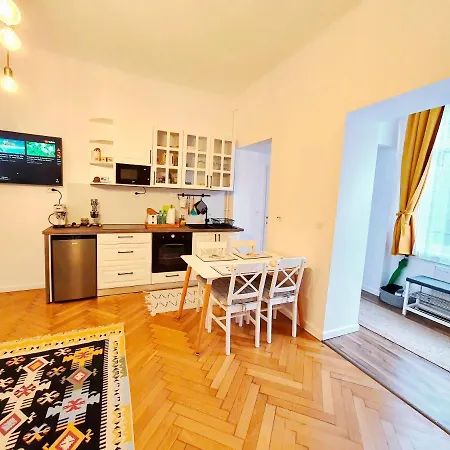 Jasmine Serenity - Central, Behind Black Church *