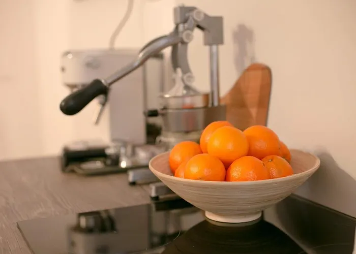 Jasmine Serenity - Central, Behind Black Church Apartment *