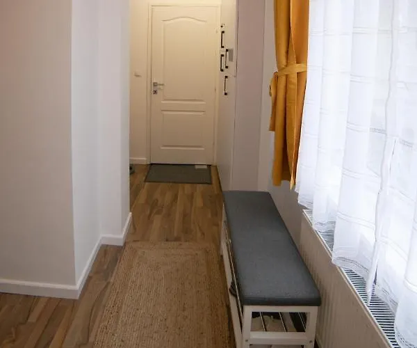 Jasmine Serenity - Central, Behind Black Church *